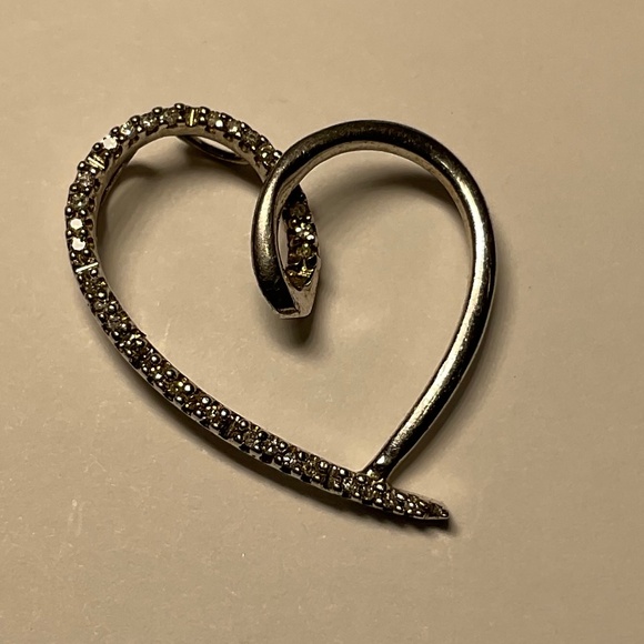 JWBR Jewelry - JWBR Sterling Silver Open Heart Pendant with Diamonds